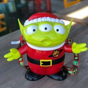 Disney holiday popcorn bucket